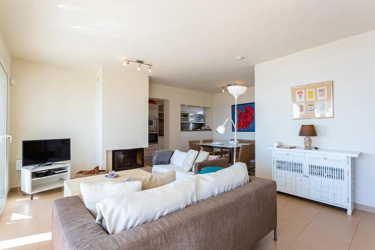Charming Villa On The Seafront Marbella 0*,